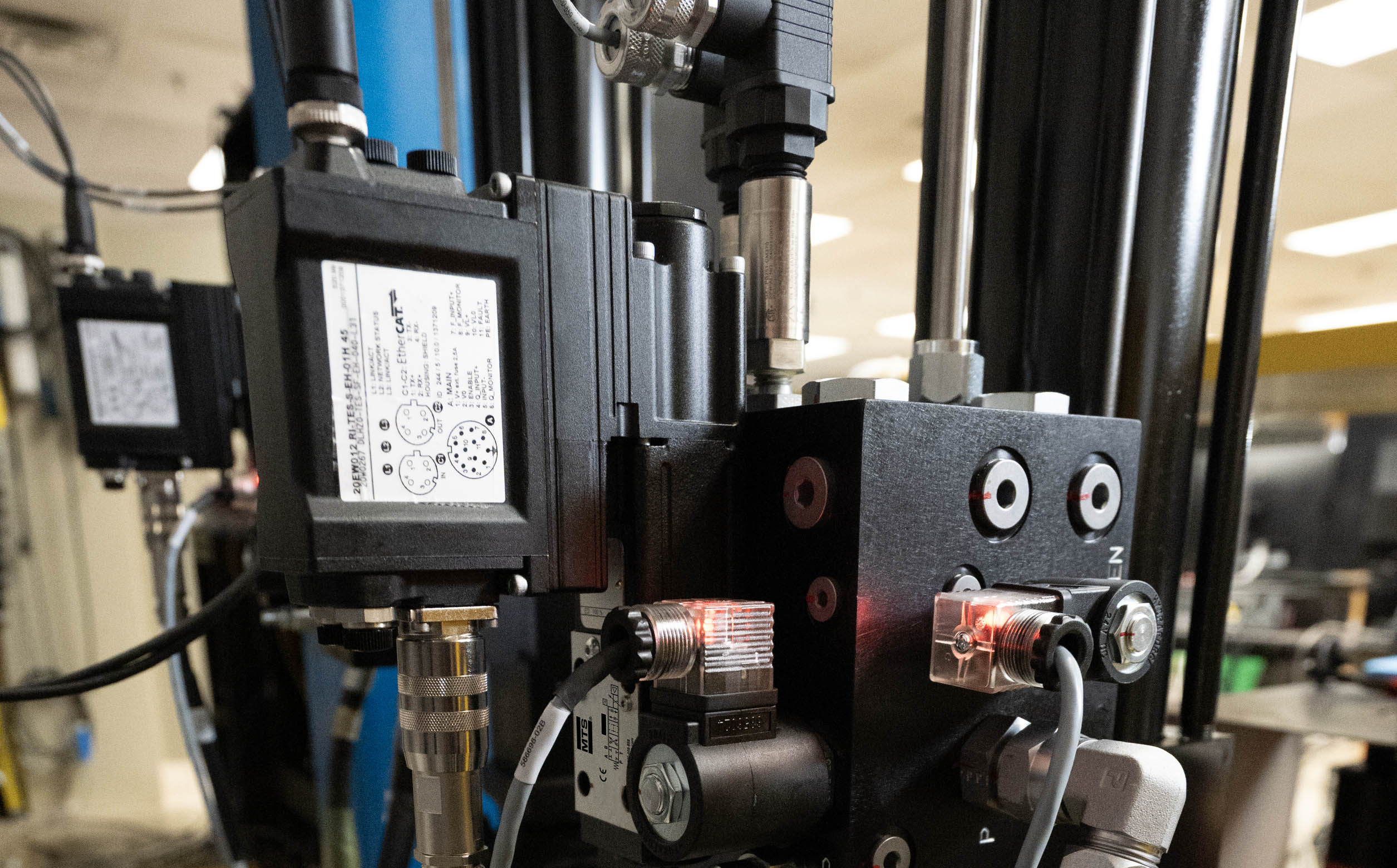 主动控制与中止（AC&A